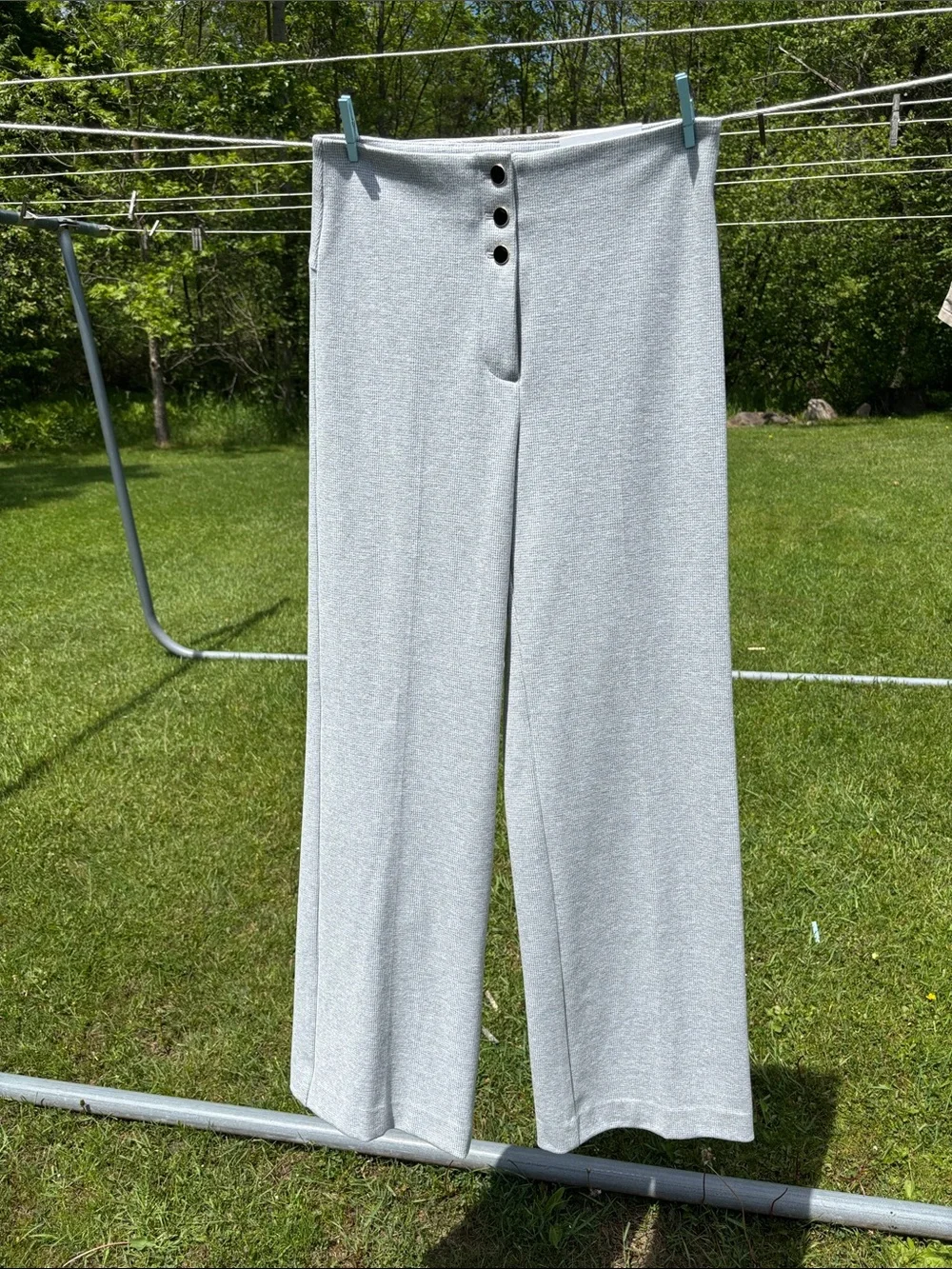 Ann Taylor Light Gray Wide-Leg Knit Pants with Front Buttons Sz 6